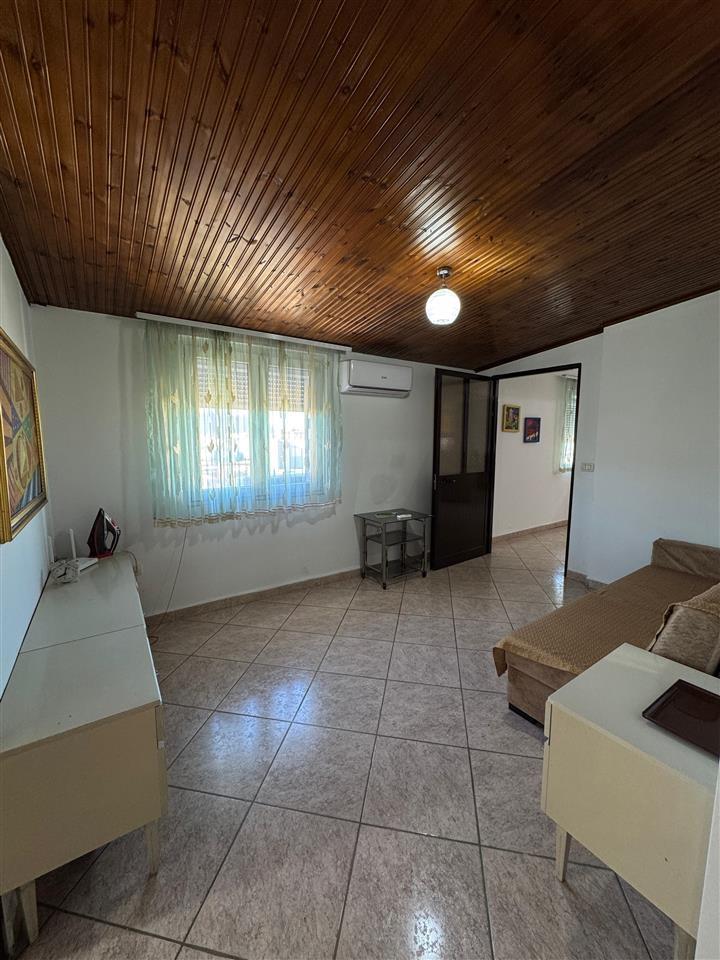 Shitet, Apartament 3+1+2, Irfan Tomini , Tirane.