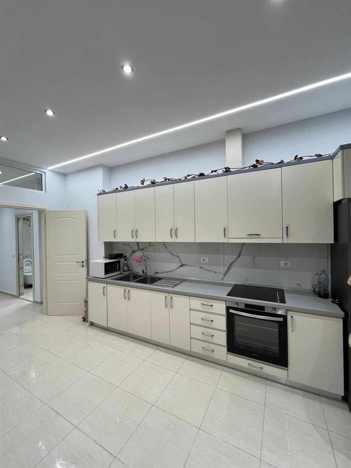 JEPET ME QERA APARTAMENT 1+1