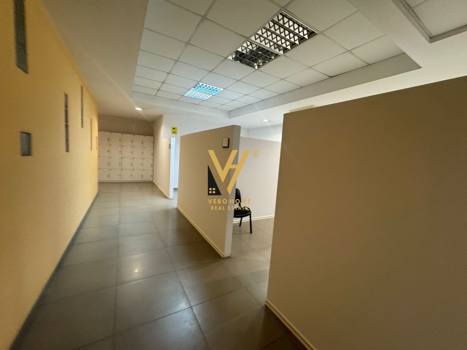 ZYRE 1.000 M2 ME QERA TE KOM DELIJORGJI 6.000 EURO