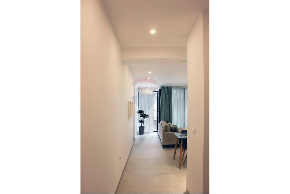 Jepet me qira apartament 1+1 ne Myslym Shyri