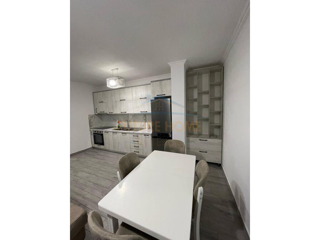 Qera, Apartament 2+1+Post Parkimi, Don Bosko.