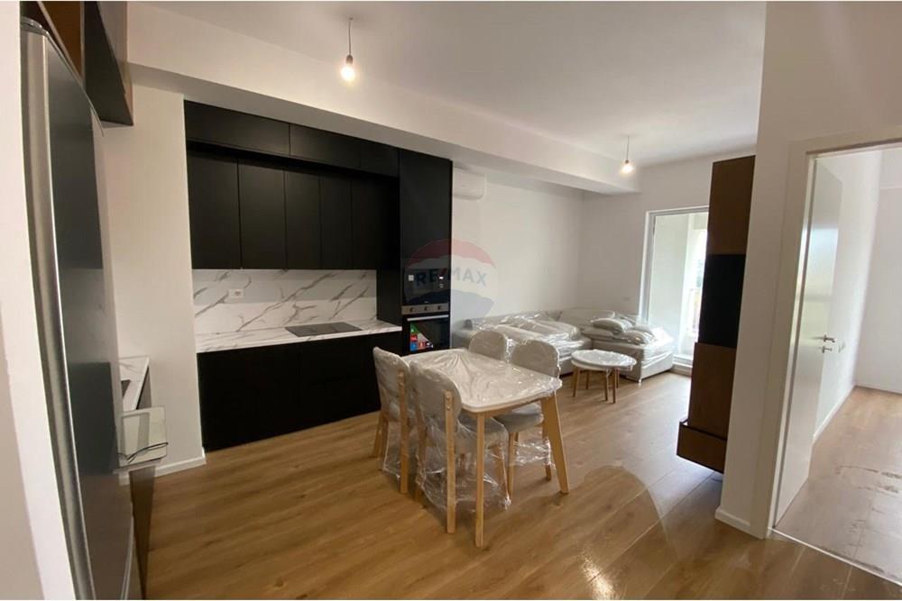 Apartament – Për Qira – Ali Demi, Shqipëri JEPET ME QIRA APA