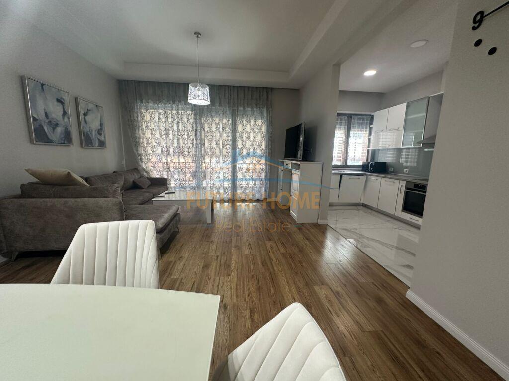 Qira,Apartament 2+1+Parking,Delijorgji !