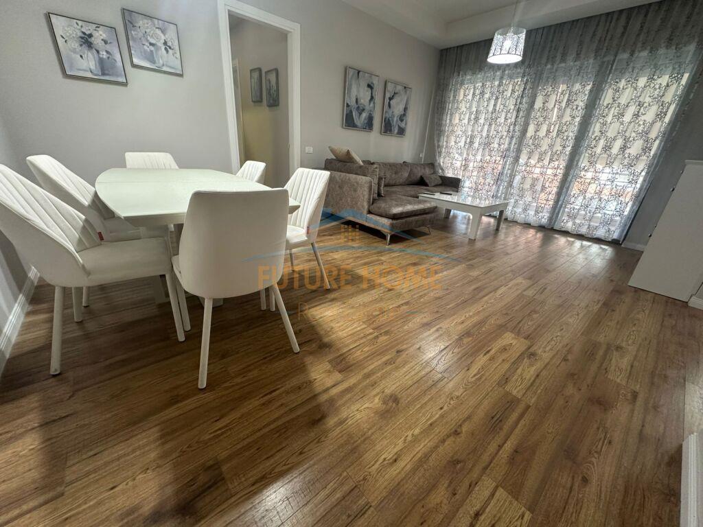 Qira,Apartament 2+1+Parking,Delijorgji !