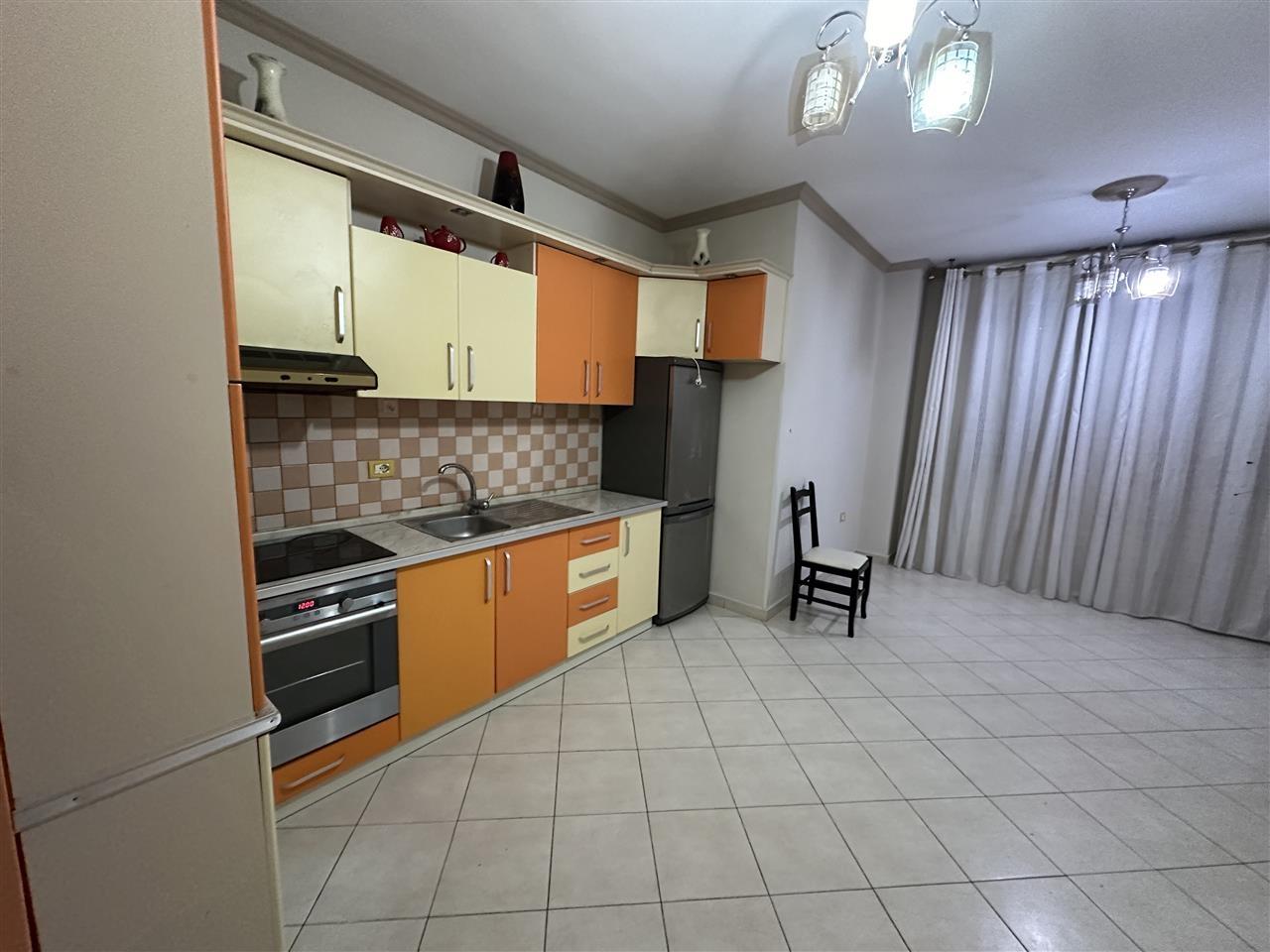 Apartament 2+1+2+ballkon pallat i ri, okazion.