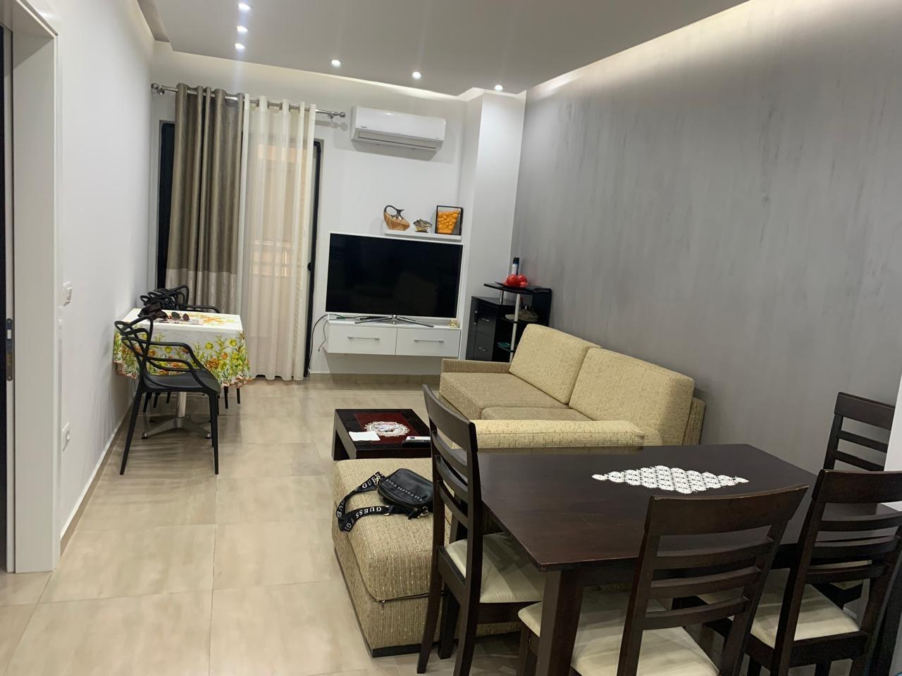 SHITET APARTAMENT 1+1.NE QERRET TE KAVAJES 62 M