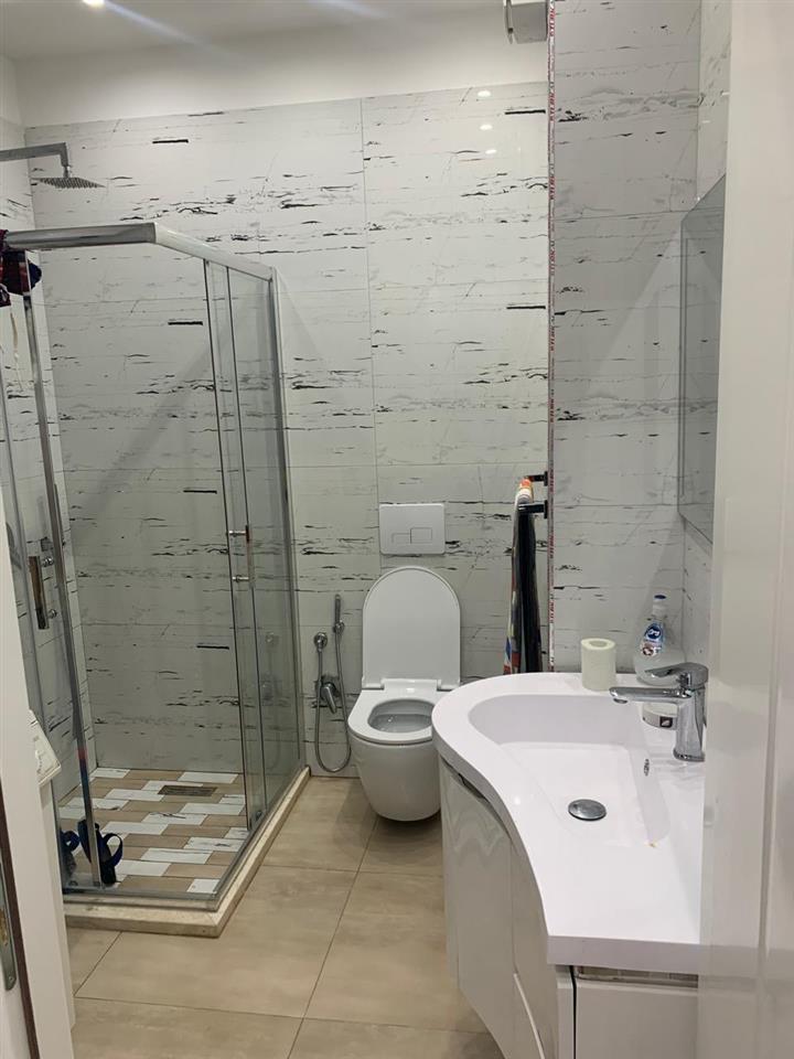 SHITET APARTAMENT 1+1.NE QERRET TE KAVAJES 62 M