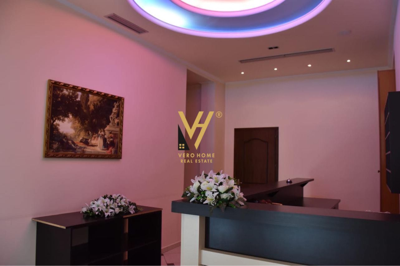 HOTEL 5 KATESH ME QIRA NE FIER 4.000 EURO