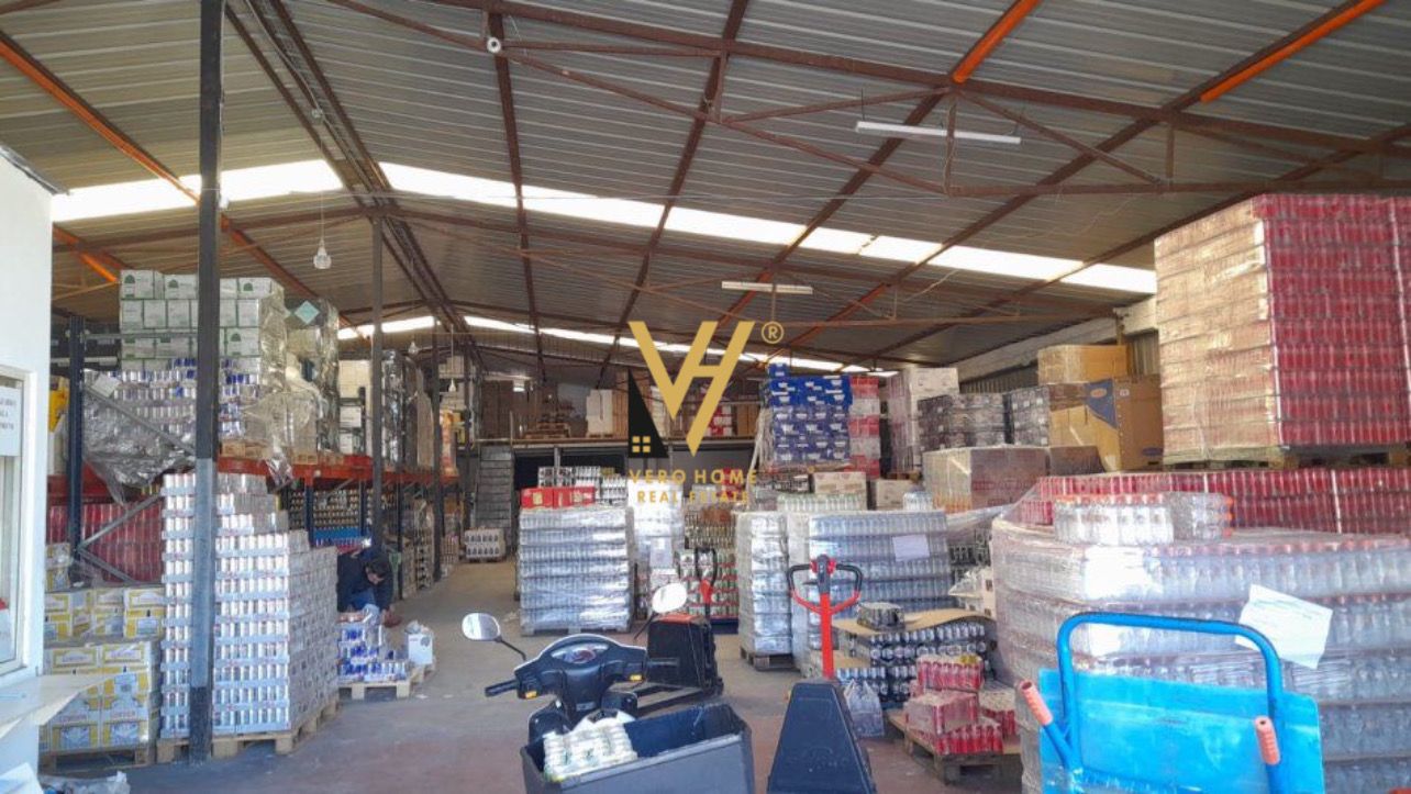 MAGAZINE 700 M2 ME QERA NE SELITE 3.500 EURO