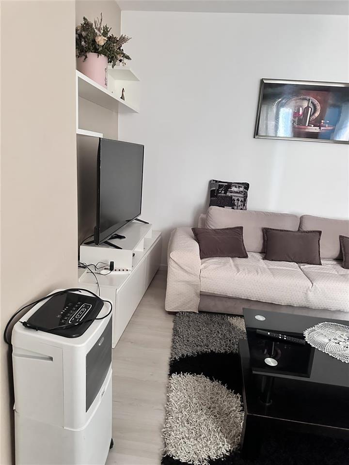 Apartament me qera ditore