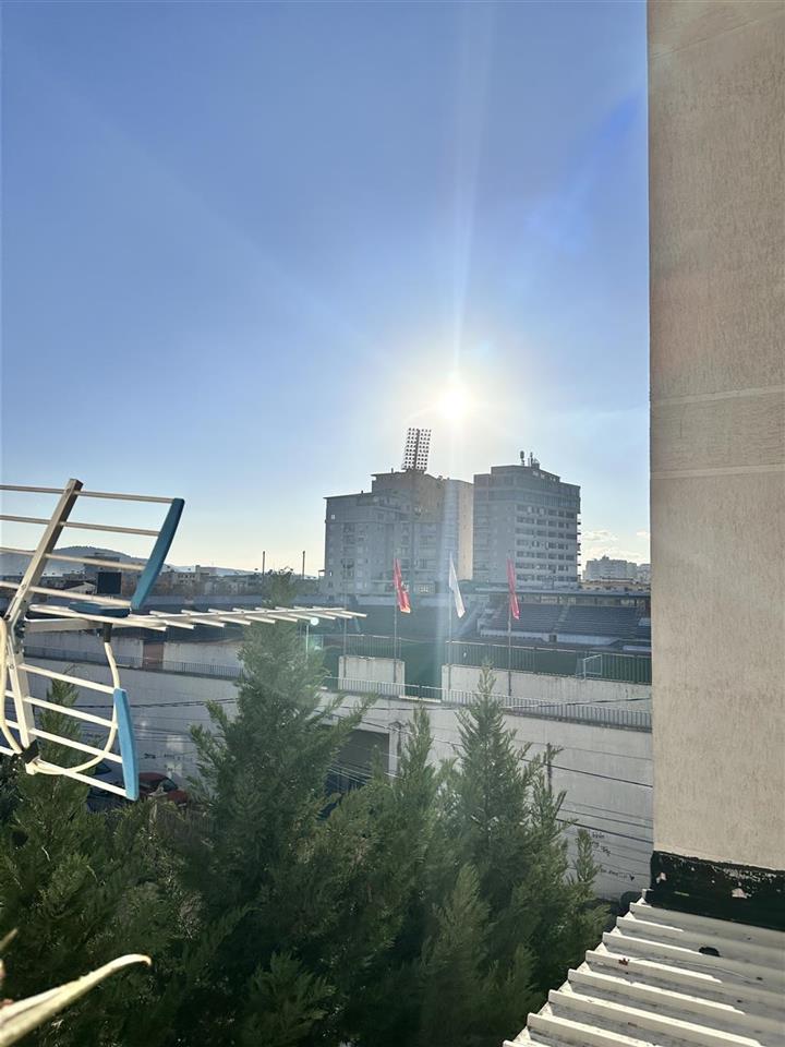 Apartament me qera ditore