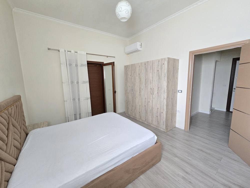 Hyrje Shume Cilesore Me Qira⛔️⛔️ Ndertim i Ri, Kat i 2-te