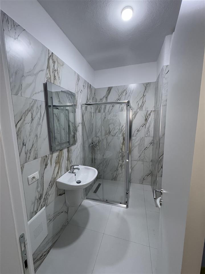 Apartament 1+1 me qera, Rruga Bardhyl, pas Oslo