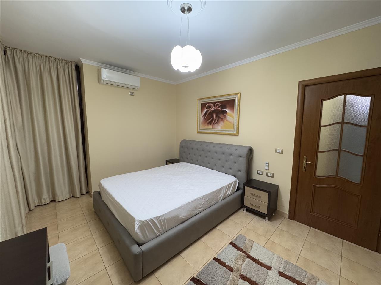 Apartament 2+1 me qera, ne ish-Bllok, perballe Njesise 5