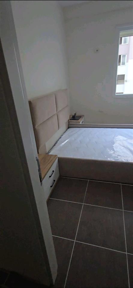 JEPET ME QIRA APARTAMENT