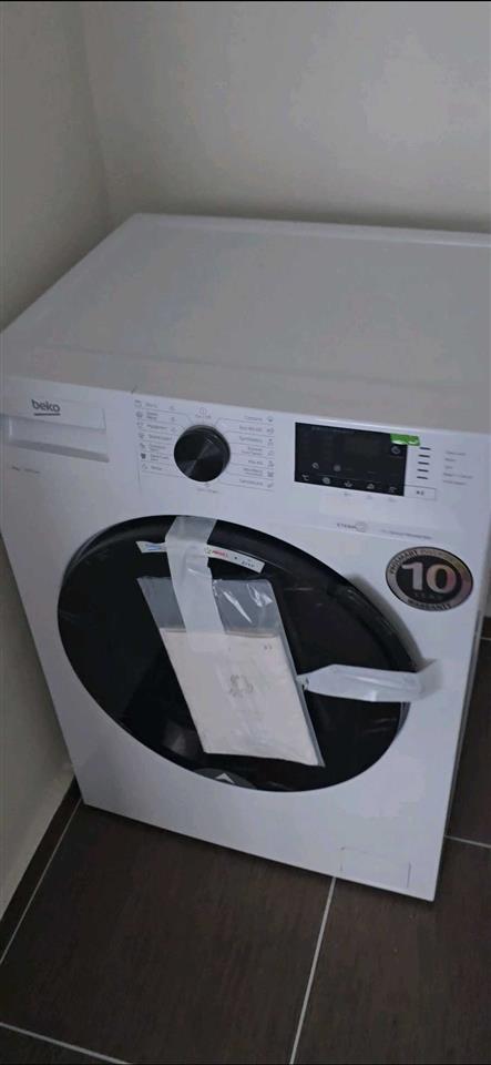 JEPET ME QIRA APARTAMENT