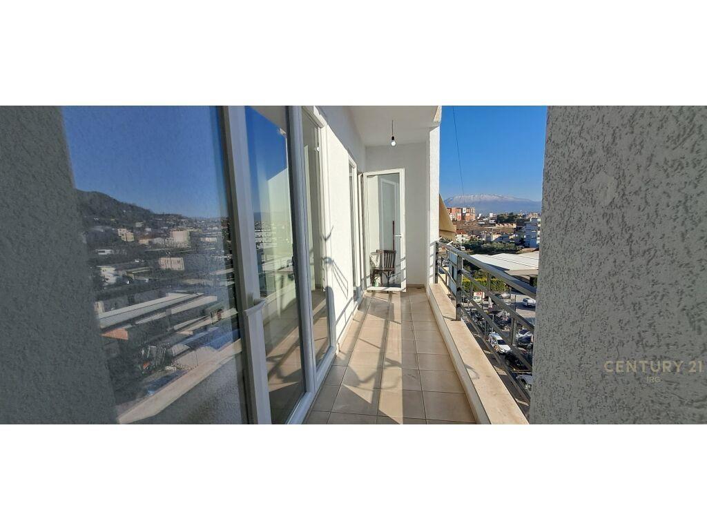 Apartament 2+1+2 ne Misto Mame pallatet Çabej!IRG108019