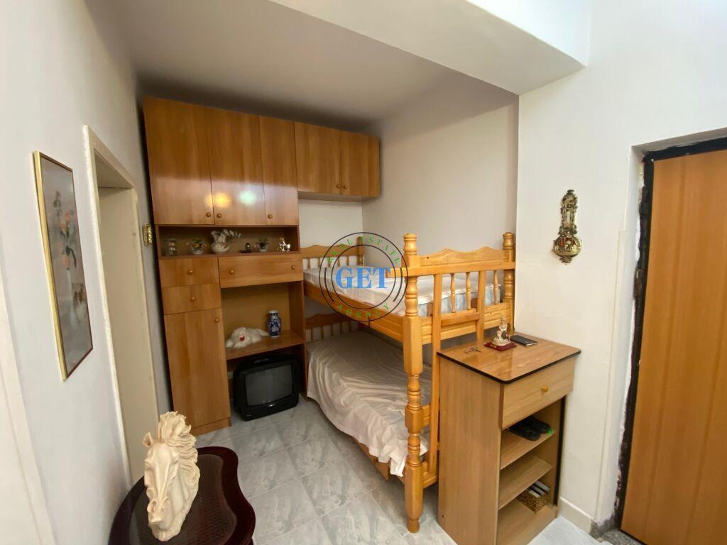 Jepet me Qira, Apartament 1+1 i përshtatur në 2+1, Vollga, D