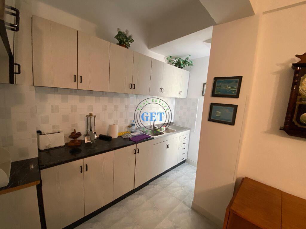 Jepet me Qira, Apartament 1+1 i përshtatur në 2+1, Vollga, D