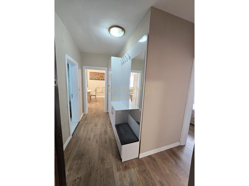 SHITET APARTAMENT 2+1+2 + DEPO PRANE MUZEUMIT TE DESHMOREVE!