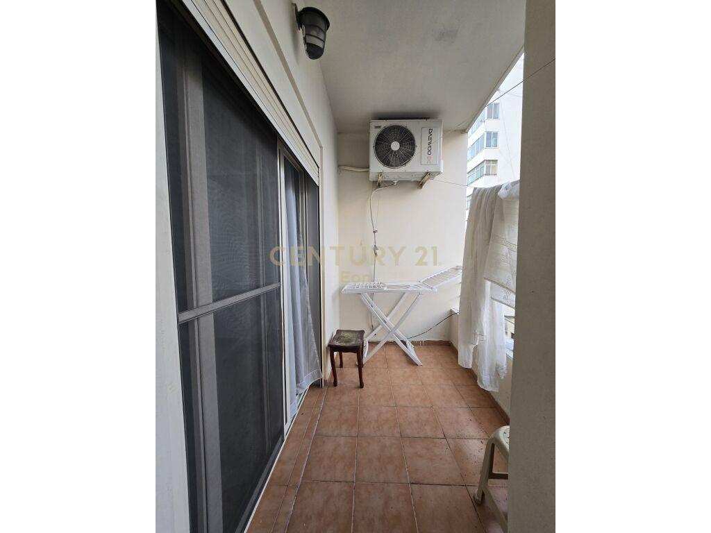 JEPET ME QIRA APARTAMETN 2+1 TEK MUZEUMI NE DURRES!