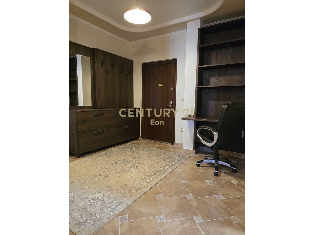 Apartament 2+1 me Qira në Durrës pranë Drejtorisë së Policis