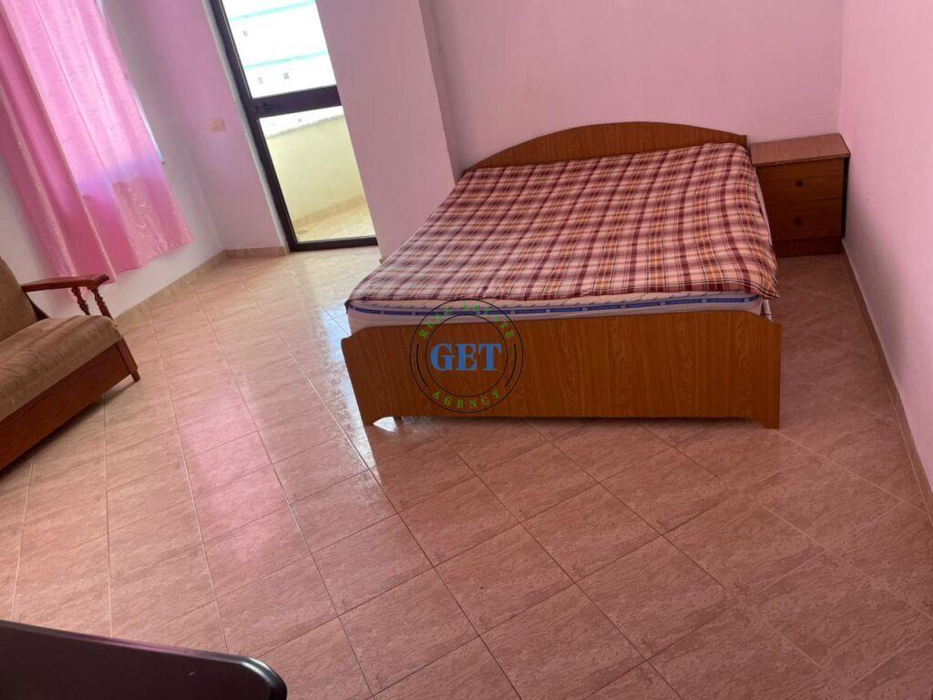 Qira, Apartament 2+1 Muzeumi , Durres