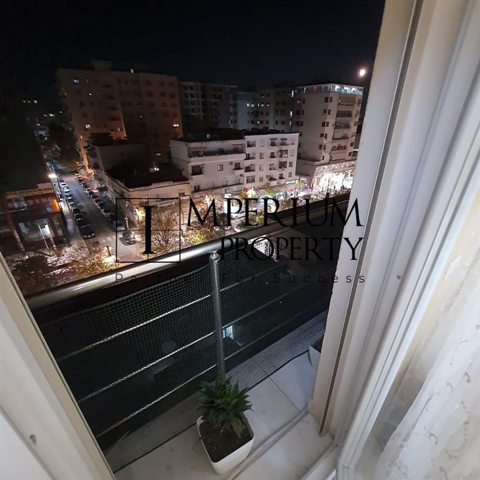 JEPET ME QIRA/SHITET DURRES