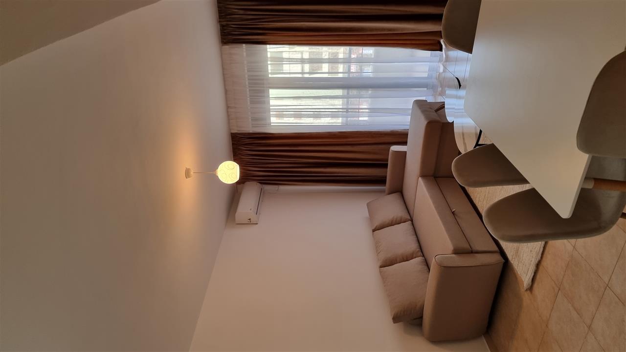 Apartament 1+1 me Qira në Vlorë – Mobiluar Totalisht