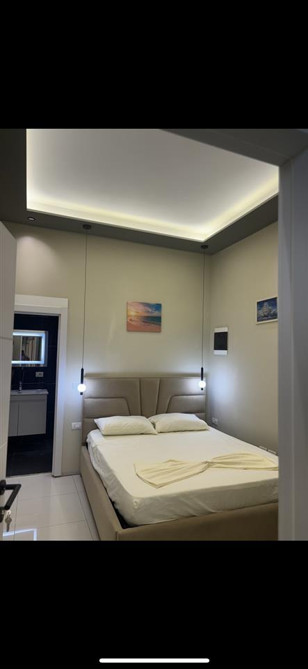 SHITET 1+1 ne VLORE UJI FTOHTE