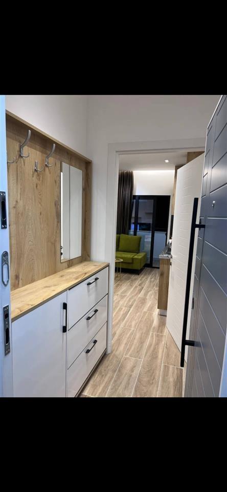 €600 Apartament 1+1 Te Stadiumi Dinamo