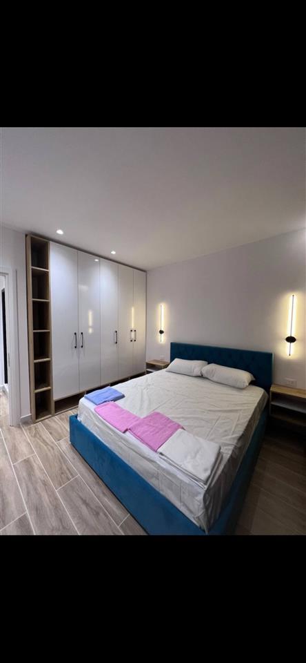 €600 Apartament 1+1 Te Stadiumi Dinamo