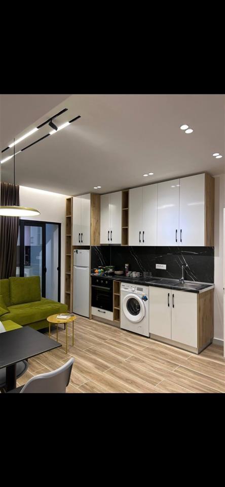 €600 Apartament 1+1 Te Stadiumi Dinamo