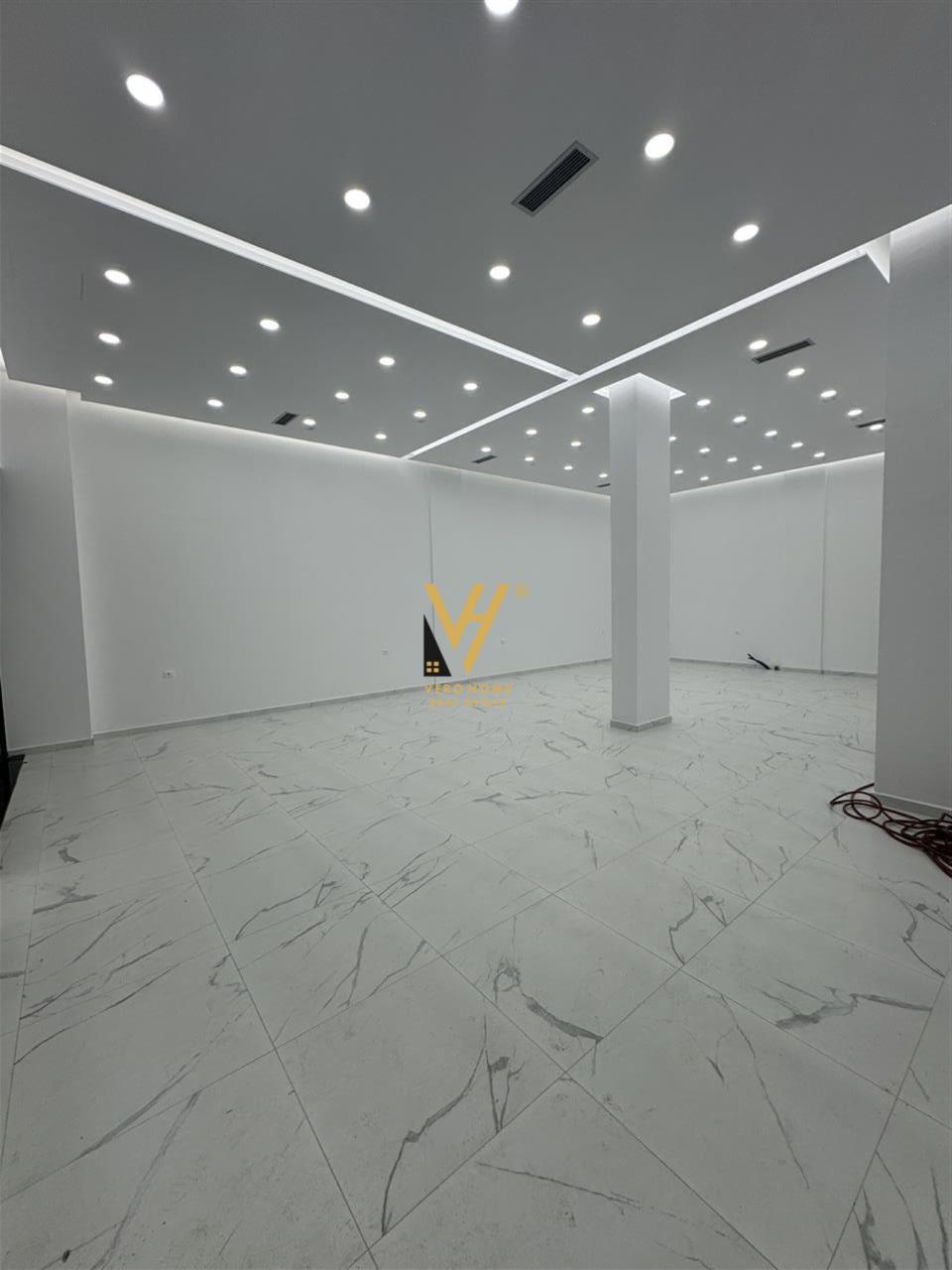 DYQAN 120M2 TE FRESKU 700 EURO