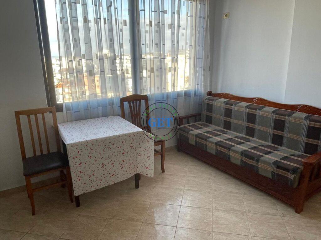 Qira, Apartament 2+1 Muzeumi , Durres