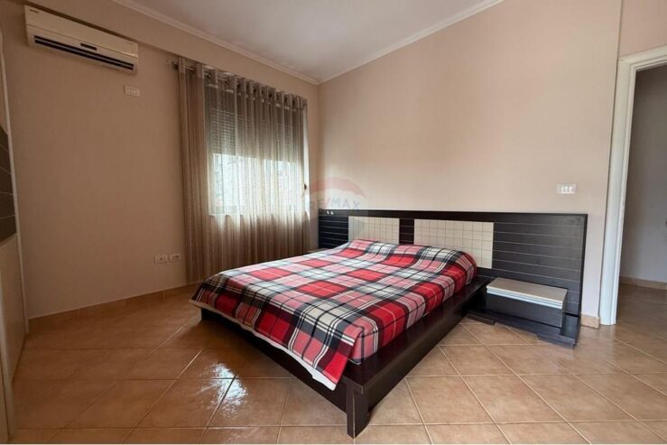 Me qira apartament 1 + 1 Liqeni i Thate!