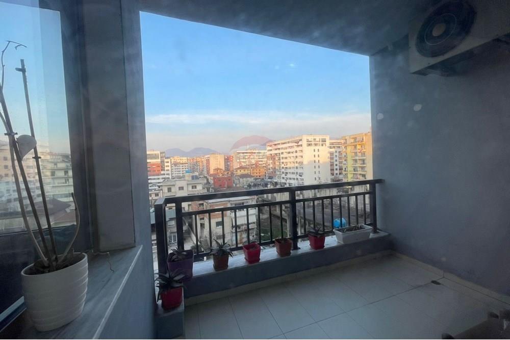 Jepet me qera apartament 2+1 ne Astir