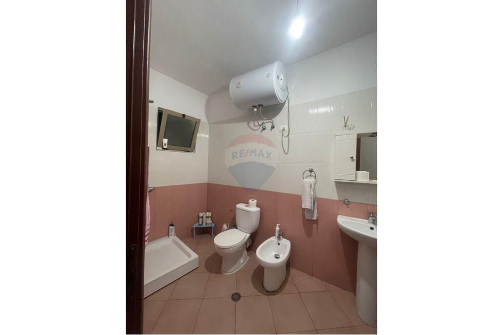 Jepet me qera apartament 2+1 ne Astir