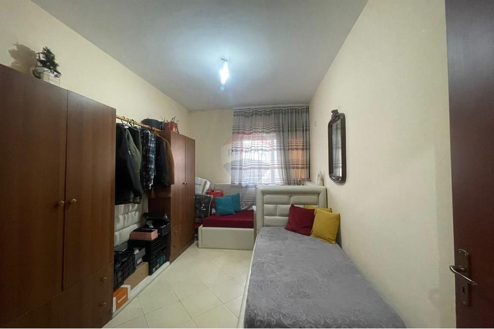 Jepet me qera apartament 2+1 ne Astir