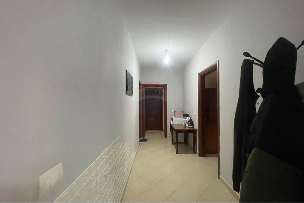 Jepet me qera apartament 2+1 ne Astir