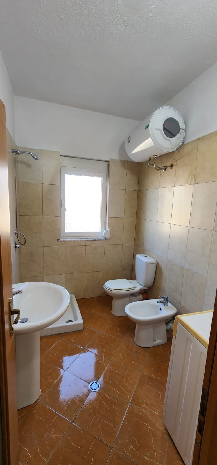 Per Shitje 95,000 € Shitet, Apartament 2+1, Plazh