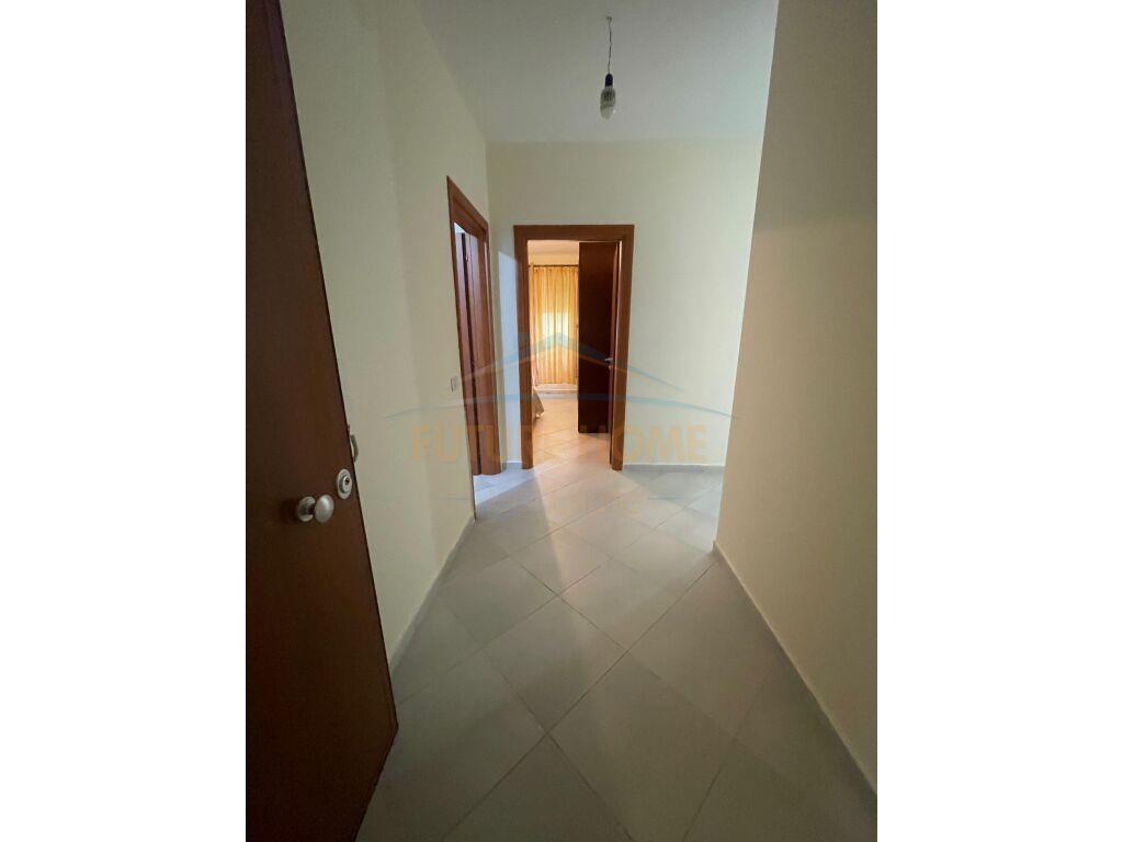 0692268458 Shitet, Apartament 1+1, Liqeni i Thatë, Tiranë.