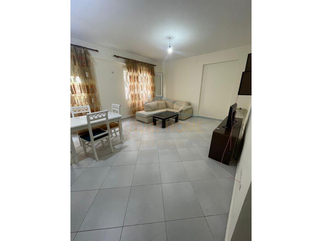 0692268458 Shitet, Apartament 1+1, Liqeni i Thatë, Tiranë.