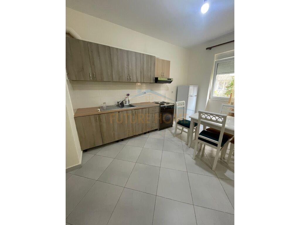 0692268458 Shitet, Apartament 1+1, Liqeni i Thatë, Tiranë.