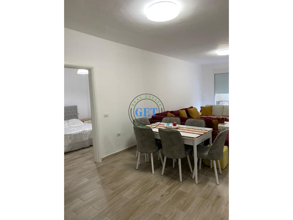Qira, Apartament 2+1, Pas Shkollës Italiane, Vollg