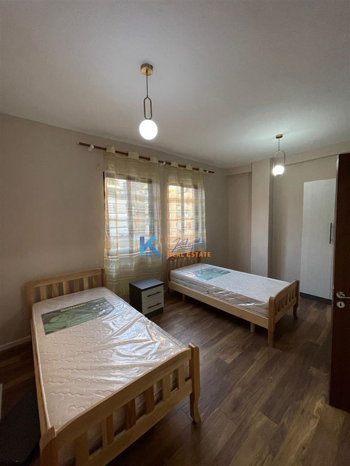 2+1 per qira ne Myslym Shyr, pas Big Market