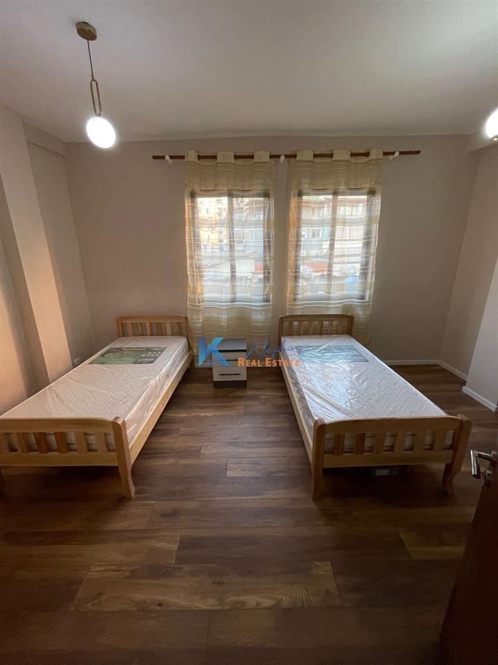 2+1 per qira ne Myslym Shyr, pas Big Market