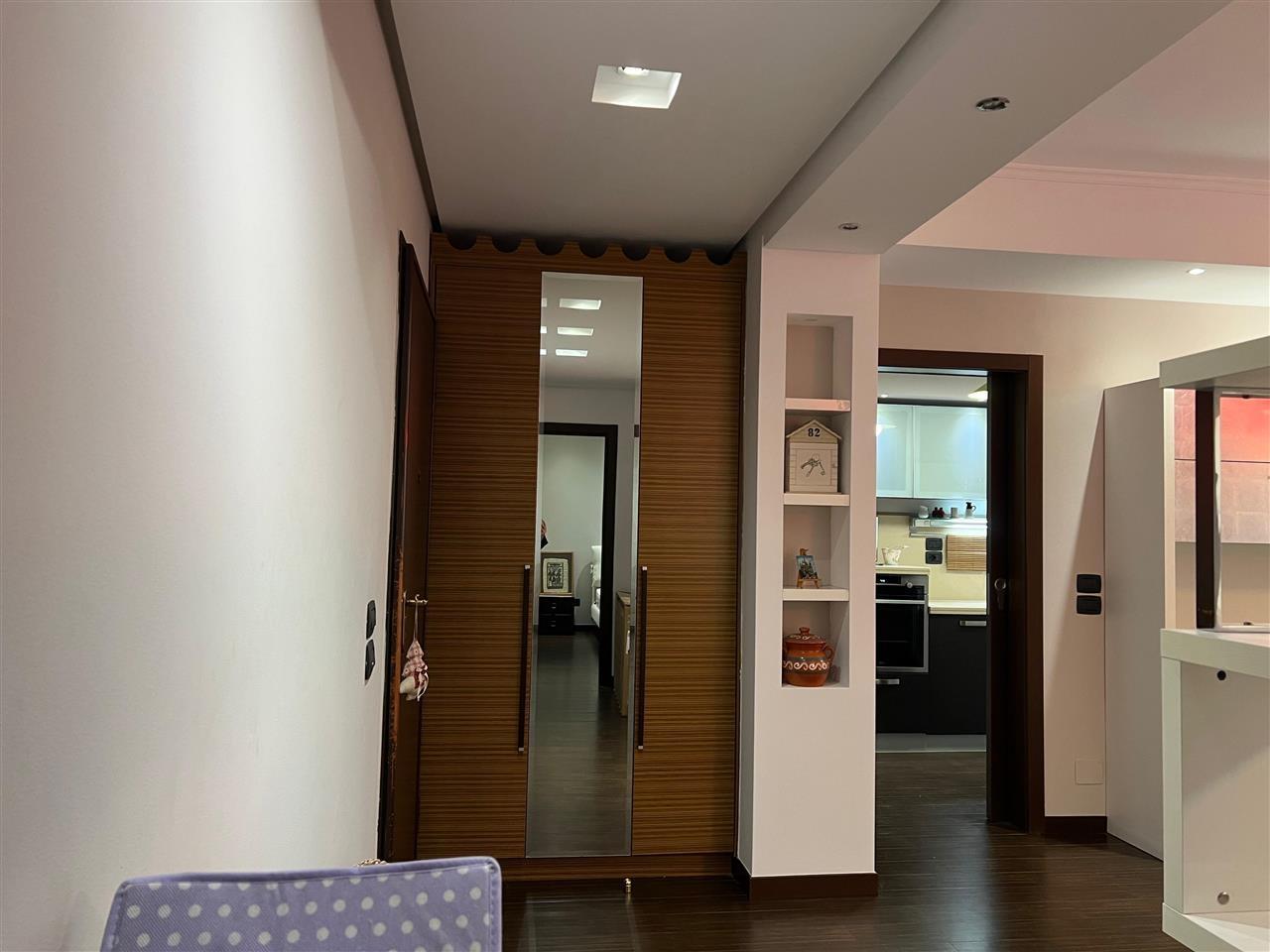 JEPET ME QERA APARTAMENT 2+1+2 KOMPLEKSI PANORAMA