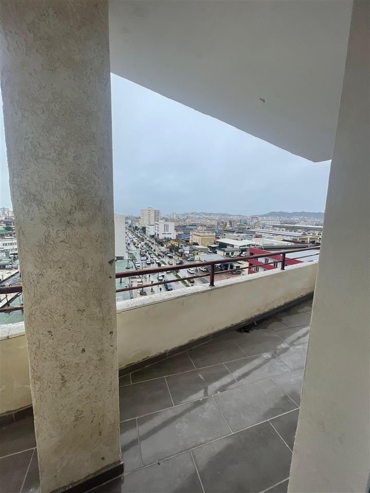 Shitet apartament 1+1+Ballkon Kati 8