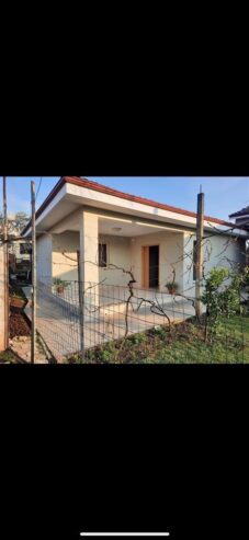 Shtepi private me qera 2+1 e mobiluar